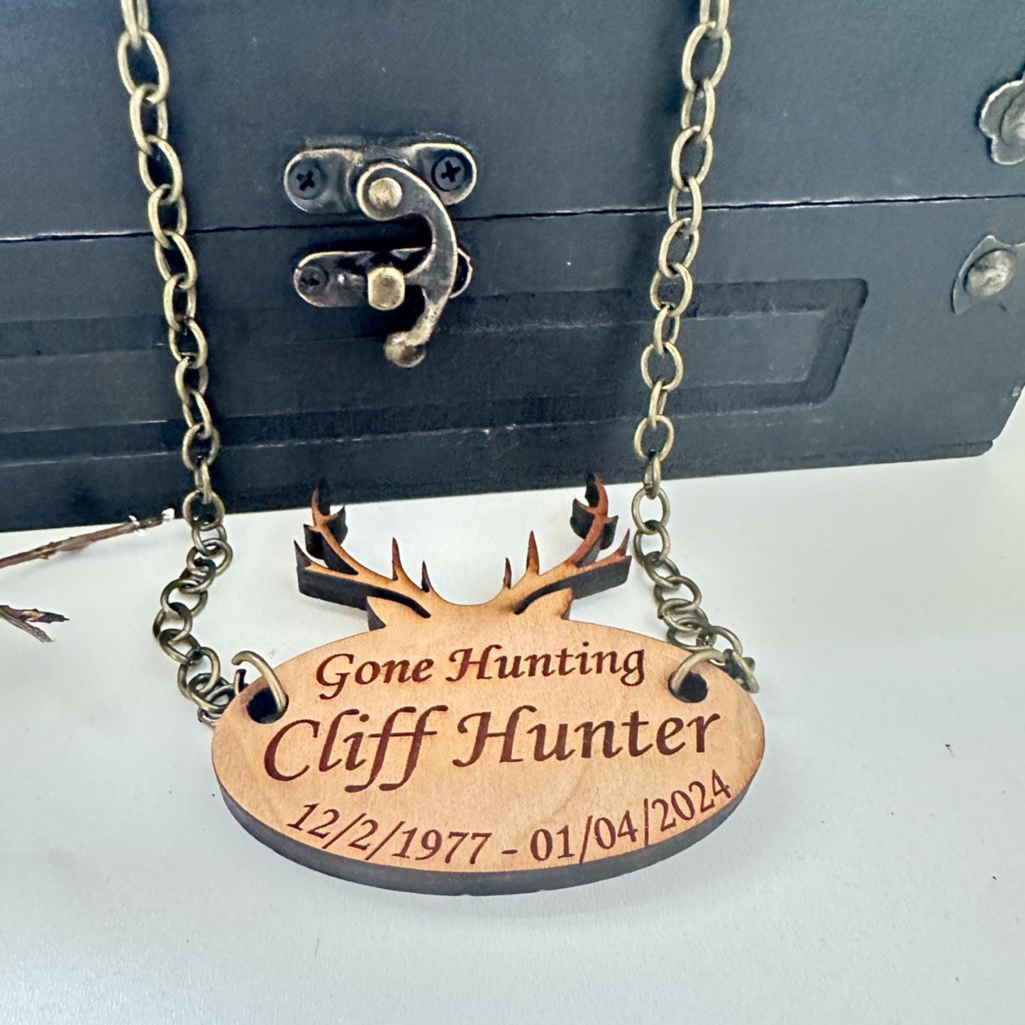 Engraved Wooden Hunting Urn Tag: Personalized Memorial Name Plaque