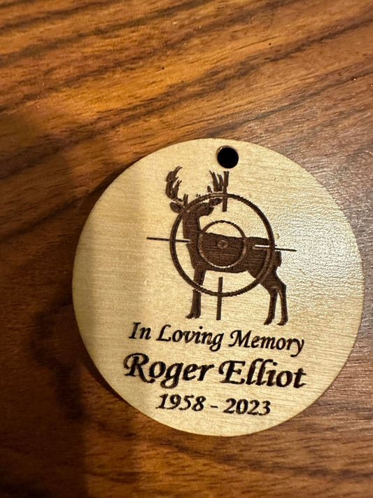 Hunting Keepsake Deer  rifle scope crosshairs personalized Funeral Favor - Engraved Wood 2" Memorial Token and legacy keepsake for Hunters